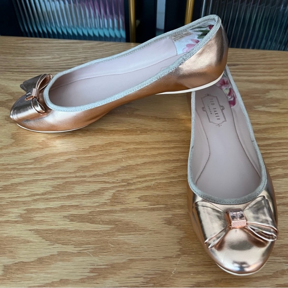 NEW Ted Baker London Rose Gold Ballet Flats with Bow